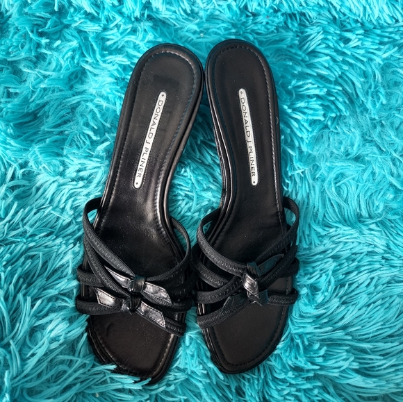 Donald j pliner sandals - Picture 3 of 7